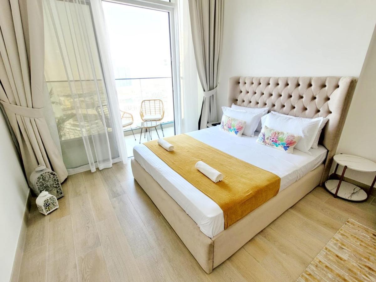 Bloom Height Tower Apartment Dubai Luaran gambar